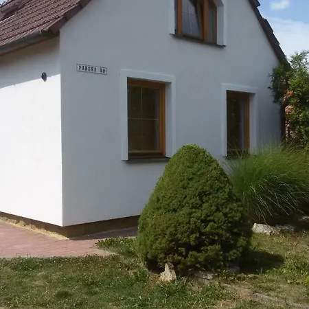 Kotvrdovice Nyaraló *